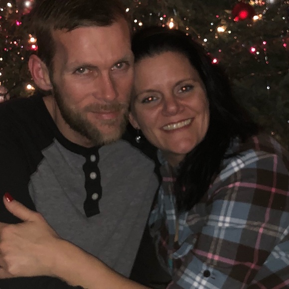 Meet your Posher, Susan - Picture 2 of 5